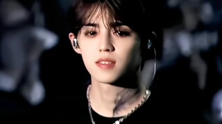 【4A3J】Fall in love at first sight
