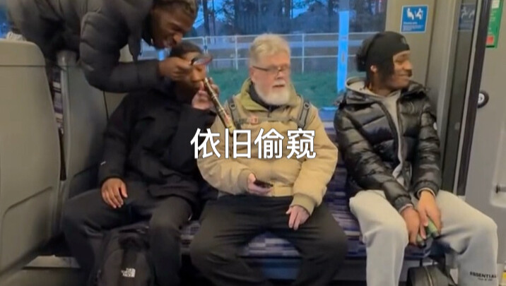 【Jianren TV】Still Peeping