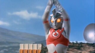 Kỹ năng phòng thủ của Ultraman