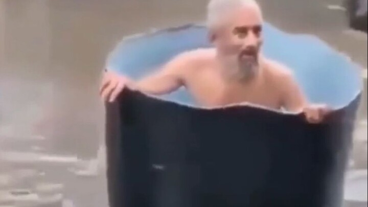 العجوز والبحر