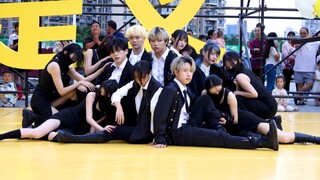 [BZ Roadshow] ENHYPEN-Bite Me cover dance roadshow, girls dancing men's roles are also very handsome