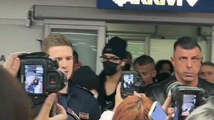 Unleashing full dominance: [Xiao Zhan] arrives at Milan Airport. (The brand’s tough‑as‑nails bodygua