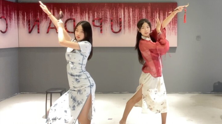 09 แฟนเฝอหญิงครั้งแรกและเพื่อนร่วมชั้นแสดงท่าเต้นขั้นสุดยอด [SNH48 Rashomon]