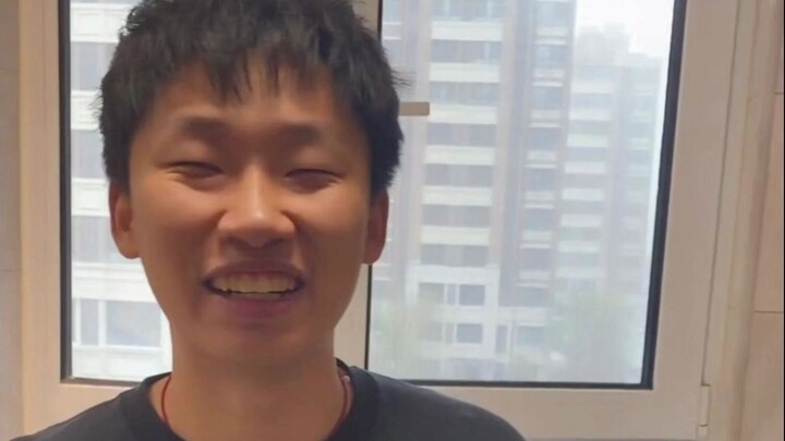 เมื่อคุณมีเพื่อนร่วมห้องช่างสังเกต คุณจะเจอแต่เครื่องหมายคำถามเต็มไปหมด ตอนจบฉันงงหนักมาก!