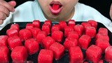 To eat frozen tomato cubes, listen to its sound!