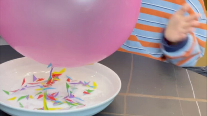 Use balloons to do a fascinating physics experiment with your child