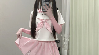 粉色的胶衣 好…可爱'