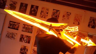 Honkai Impact 3rd Himeko's Great Sword of Destruction cos props preview ~1.6 meters who else is 2333