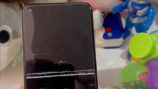 手机坏了，那我用锤子修一修