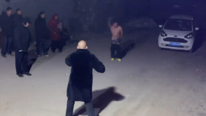 光腚后空翻，新年新技能?