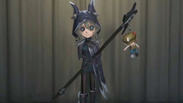 Identity V is a giant little girl.