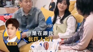 〖沈月×陈哲远〗关于破冰这件事，每天送他咖啡，她为他买了一个月咖啡后（萧无敌终于开窍了），（陈开始买咖啡送沈了）沈月:“但是我想说白眼狼终于就是成长了”