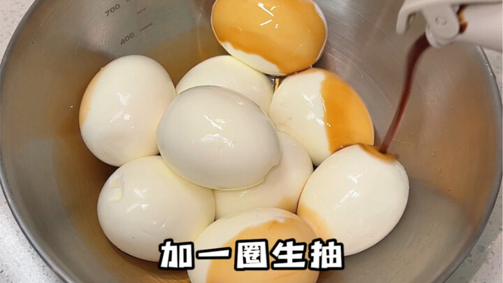 Nồi chiên không dầu mà cũng nướng được trứng?!