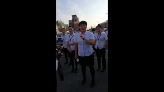 Northeast Girl's 1-Chao-25-Minute Full Version at Mingdu Lotus Pond, Plus the Traffic Police's On-Si