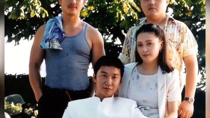 Foto bersama para pemeran drama “Takkan Bisa Kabur Meski Bersayap” yang dulu sama-sama kita ikuti