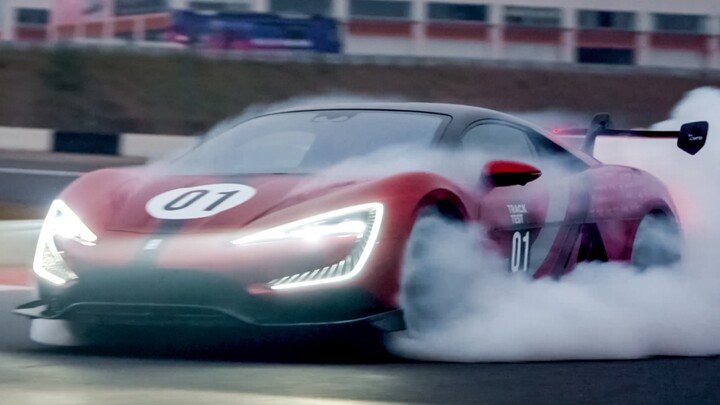 ฉันไม่เคยขับรถแบบนี้มาก่อน! มาสัมผัสความร้อนแรงของ U9X 3000 แรงม้ากันเลย 🚀!