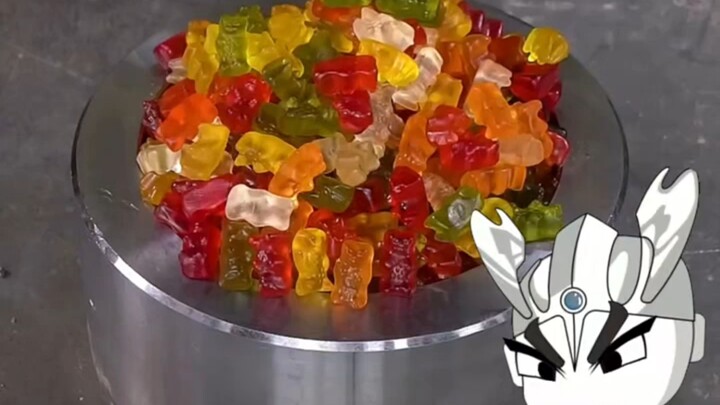 放开赛罗的QQ糖。