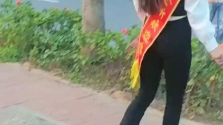 Kiếm tiền ở công trường, tiêu hết ở công trường, đừng hòng mang được đồng nào về nhà