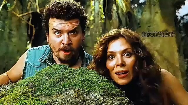 These three big smarties couldn’t even outsmart a Tyrannosaurus rex!