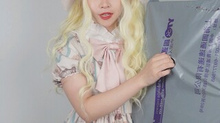 Mengenakan gaun lolita ini rasanya seperti masuk ke dalam kerajaan dongeng.