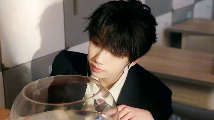 『Nie Han｜Nie Yiba Han』ย้อนกลับไปสมัยเรียนมัธยมปลายของพ่อ