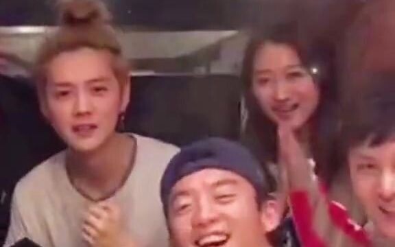 【Lộc Hàm Quan Hiểu Đồng】Hồi đó là cặp đôi bị cả giới giải trí không ai tin tưởng nhất, giờ đây hai n