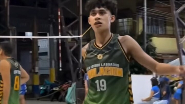 العناصر الثلاثة الرئيسية لتحديد ما إذا كان الشاب مثليًّا أم لا