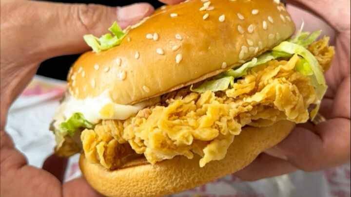 แมคโดนัลด์กลับมาใช้แป้งชุบทอดเต็มรูปแบบอีกครั้ง