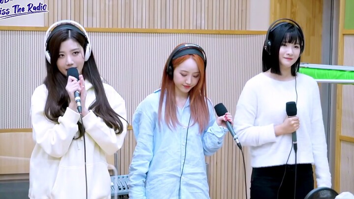 【Cherry Bullet】Love In Space ไลฟ์เปิดไมค์ 6 วินาที 8 ประโยค + ชาเลนจ์เต้นสองเท่า | kiss the radio