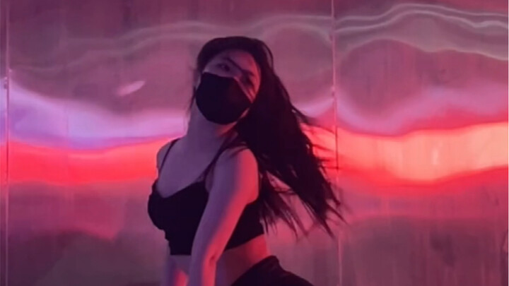 把 手 给 我