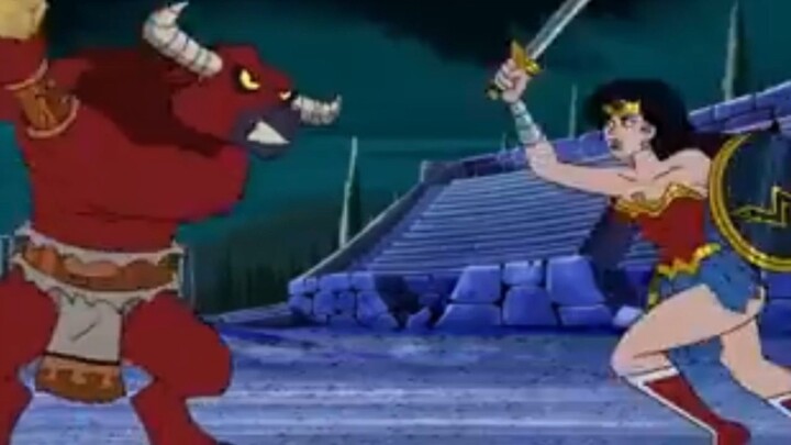 Scooby-Doo : the wonderfull woman vs red bull