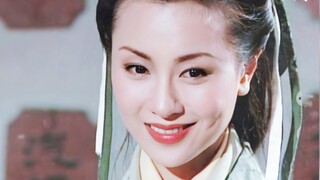 [Fennie Yuen] Penampilan Xiaoyu kita setelah dikutuk oleh Surga sungguh lembut, menawan, elegan, dan
