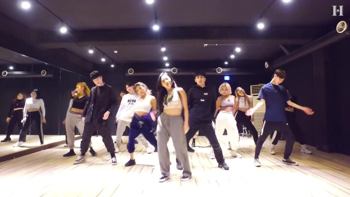 [Special] Hwasa TWIT Practice Room Performance Video