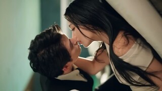 [ENG SUB] Fade up with the novel story line she's in, she seduce the Golden Feather Buddha