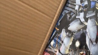 Unboxing a 1299 yuan Bandai Gundam lucky bag, the big guy found out it was...