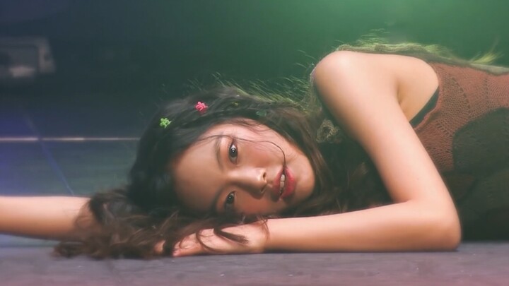 Grup gadis baru Min Hee-jin, New Jeans, anggota termuda tahun 2008, Hyein, meng-cover lagu Bon Voyag