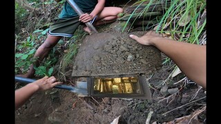 YAMASHITA TREASURE BOX FOUND IN THE PHILIPPINES GOLD BARS INSIDE