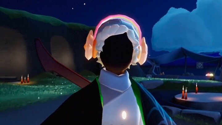 The rainbow earphones are really good! ! !