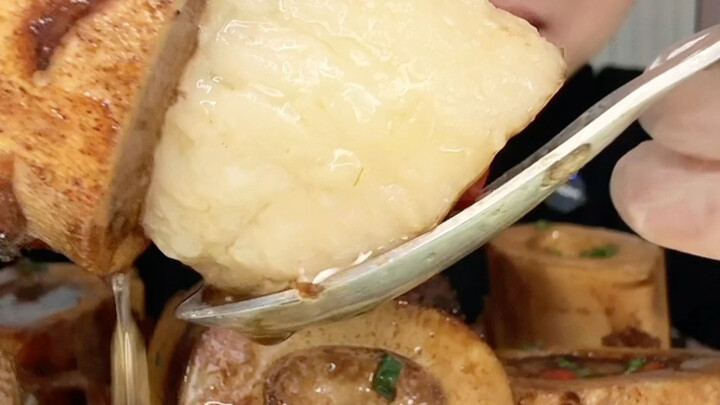 Braised Beef Bone Marrow: Nutritious and Delicious!