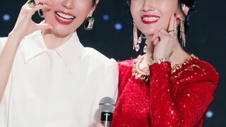 Họ đã kết hôn được 32 năm. Chẳng trách trông họ như đang tổ chức đám cưới cùng nhau.
