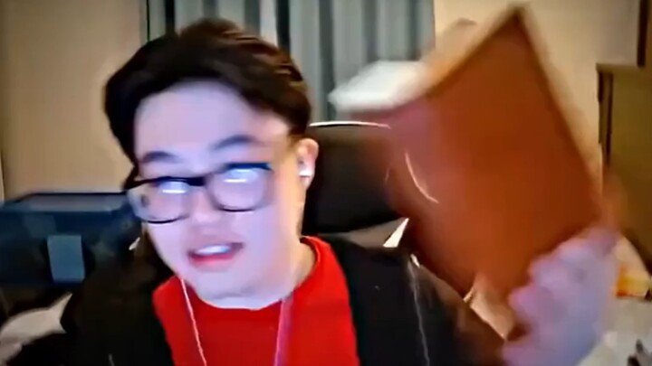 Hong Xiuquan: “In this line of work, your identity is something you give yourself.”