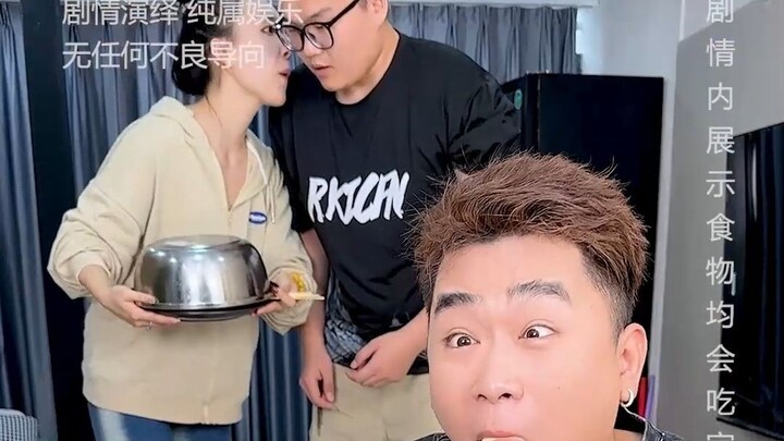 #ขนมปังหนาฟู ปินปินทำแบบนี้ต่อหน้าหลานชายด้วยเหรอ ไม่ได้การแล้วต้องจัดการมันสักหน่อย #เช้านี้กินอะไร