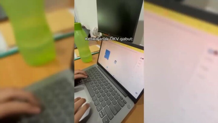 meme absurd