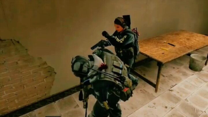 اقتل هذا المعلق، ثم سخر منه مرة أخرى.