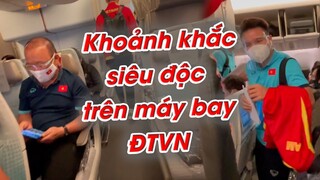 Thầy Park Hang Seo , Quang Hải và những khoảng khắc thú vị trên máy bay ĐT Việt Nam tới Dubai
