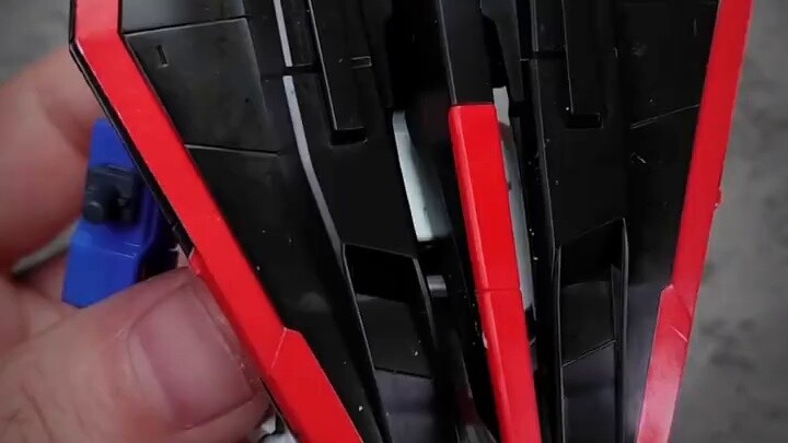 Bagaimana detail Bandai HG New Z Gundam? Sayap di belakang Anda menurunkan skor!