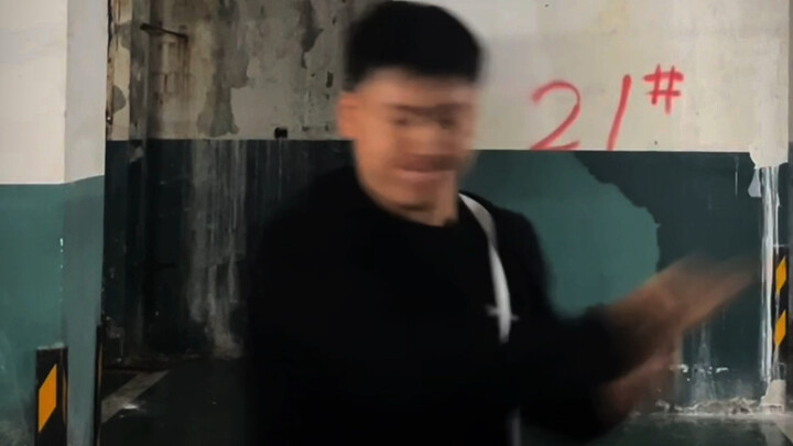 Tata Krama Hancur, Musik Berantakan