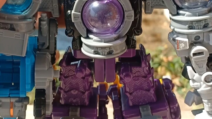 #ミニプラ 龍帝王V2 宇宙戦隊キュウレンジャー