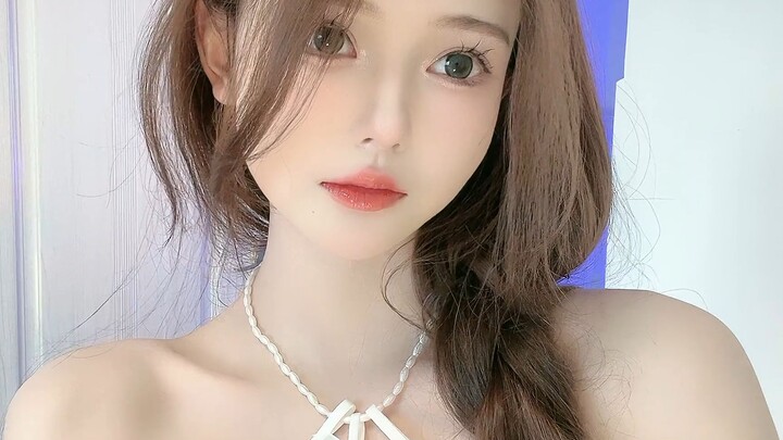 พี่น้องทั้งหลาย ฉันแต่งหญิงแล้วดูดีไหม?