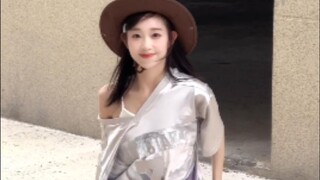 [Li Zixuan] Dance cover ca khúc mới "How Sweet" của Newjeans